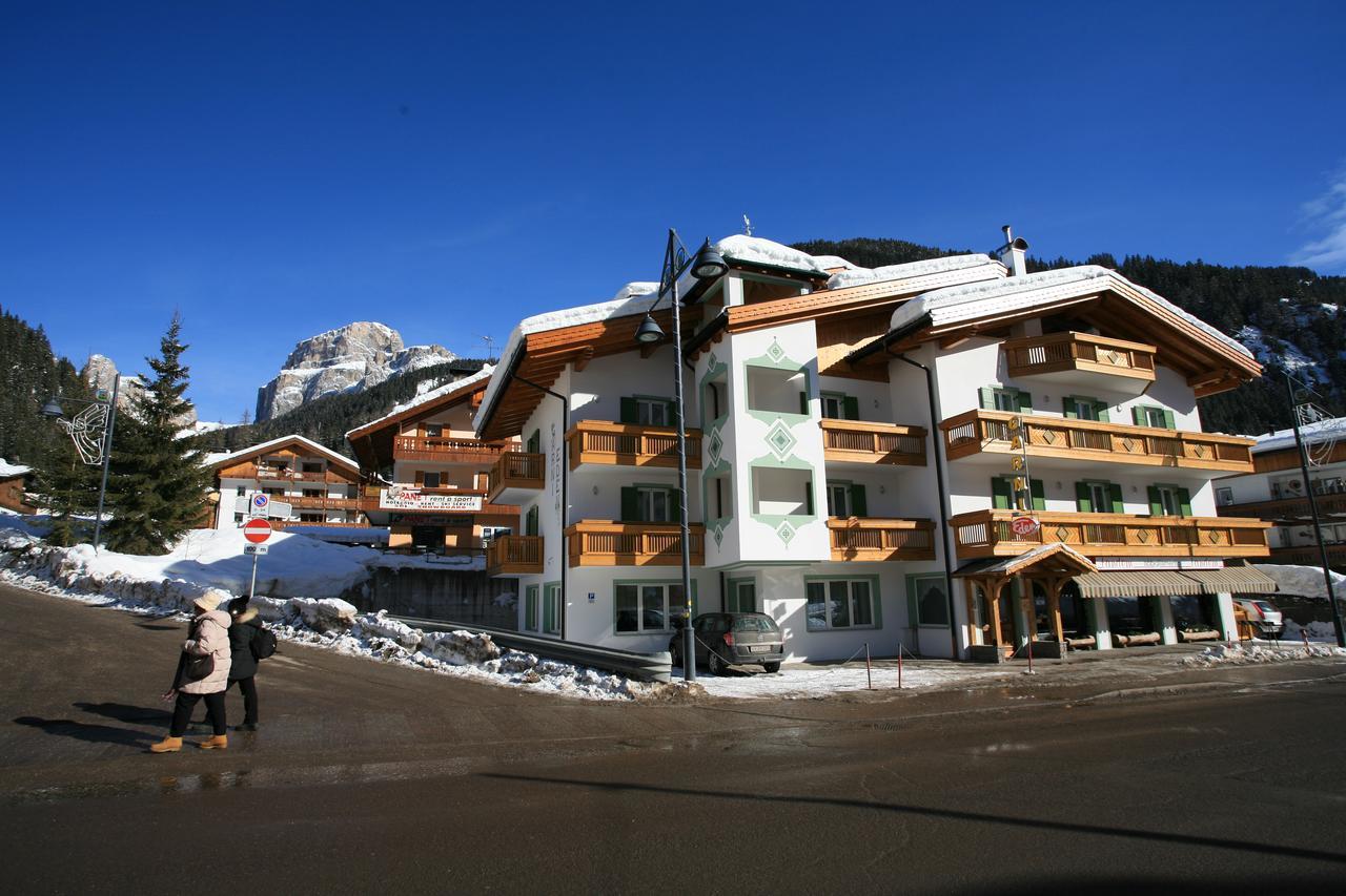 Garni Eden Hotel กานาเซย์ ภายนอก รูปภาพ