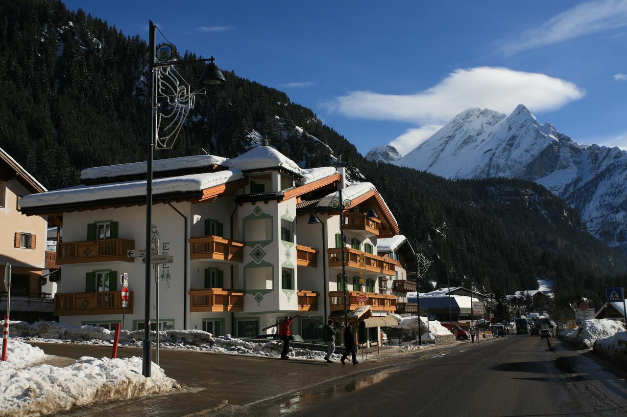 Garni Eden Hotel กานาเซย์ ภายนอก รูปภาพ