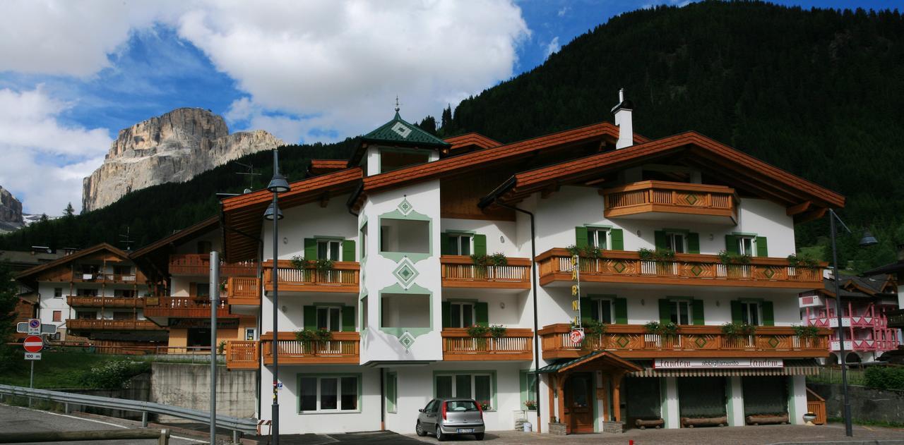 Garni Eden Hotel กานาเซย์ ภายนอก รูปภาพ